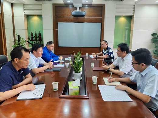 市領(lǐng)導(dǎo)來(lái)六國(guó)化工開(kāi)展專(zhuān)題調(diào)研